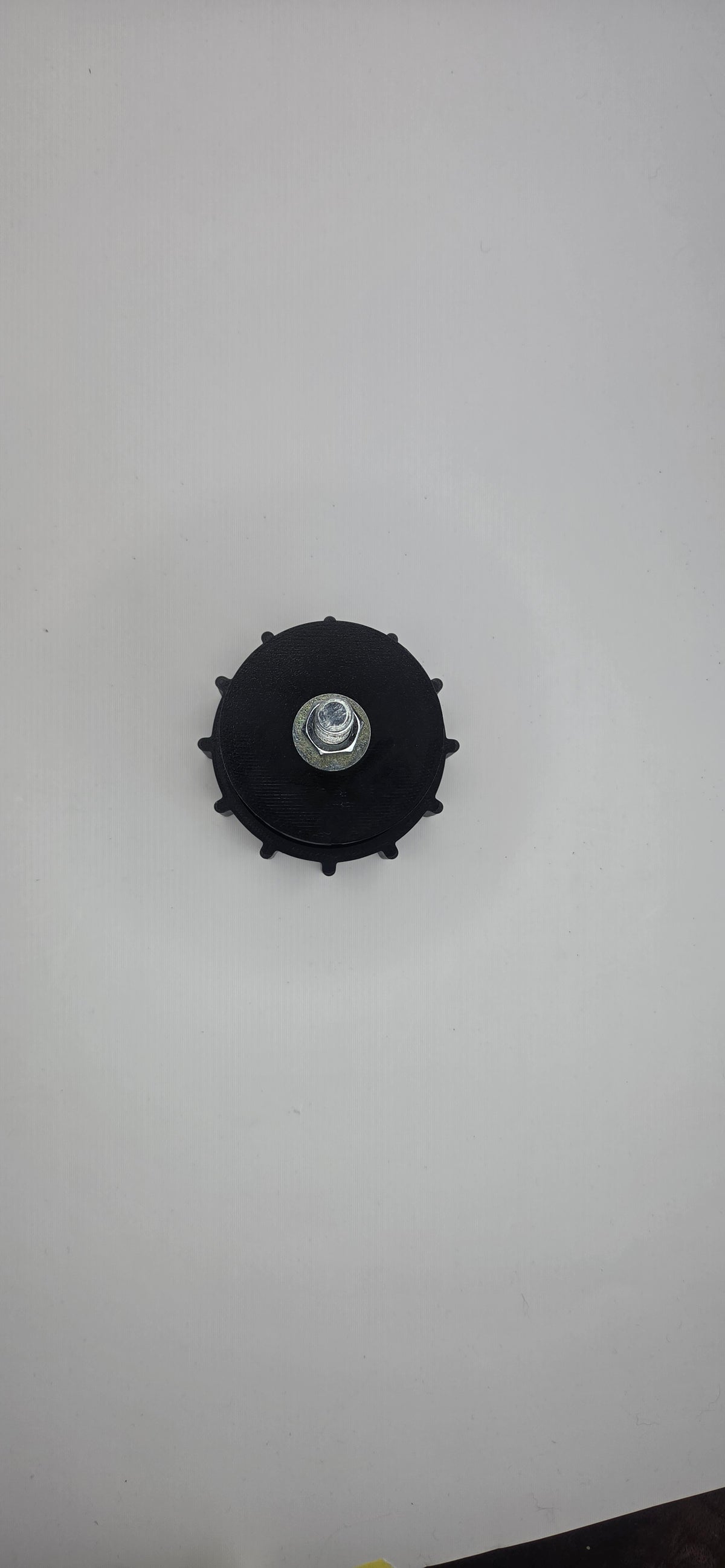 Axle Spinner - Polish your axle with ease!